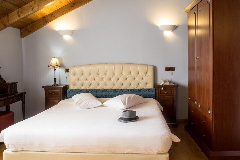Kyveli Suites Нафплион Екстериор снимка