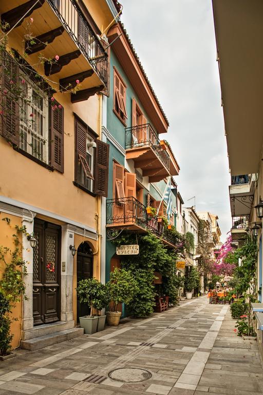 Kyveli Suites Нафплион Екстериор снимка