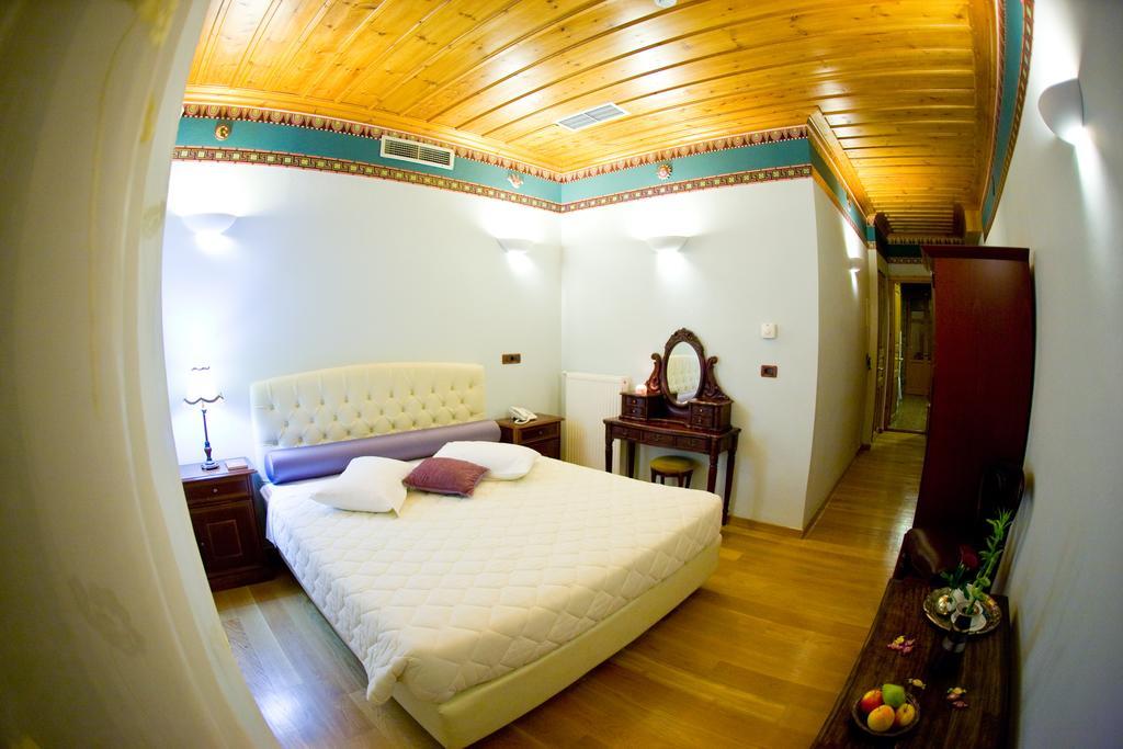 Kyveli Suites Нафплион Екстериор снимка